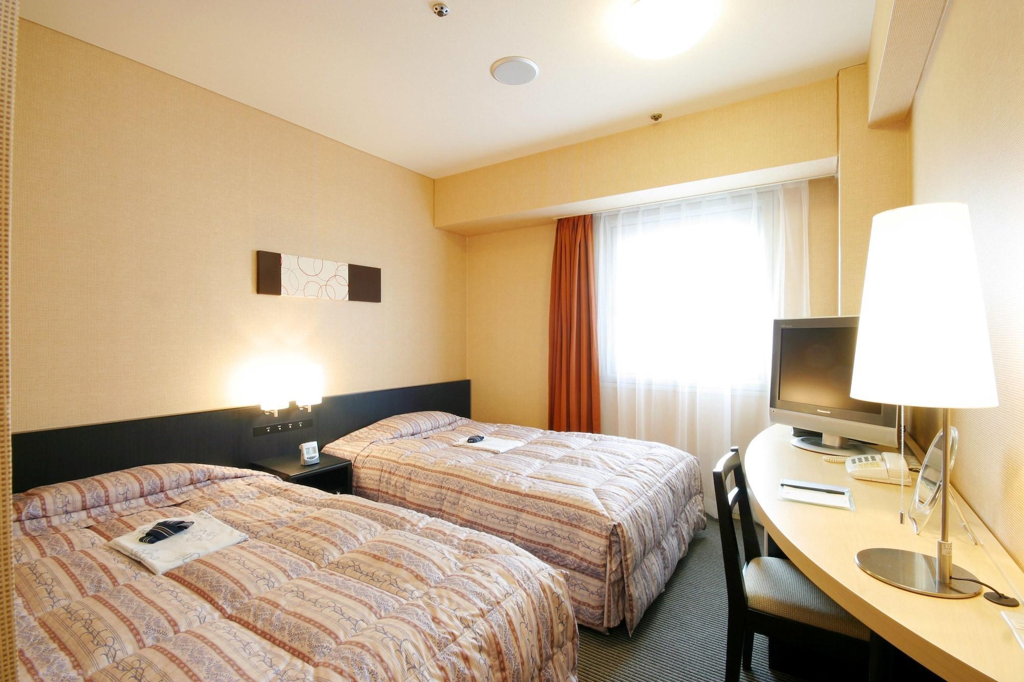 Hotel Crown Hills Kokura Китакушу Екстериор снимка